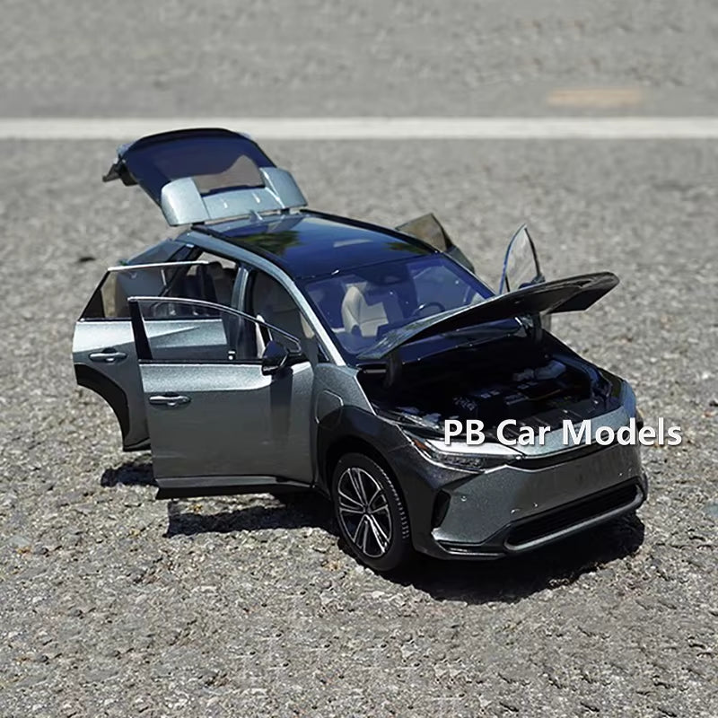 Original Bz4X Car Model 2022 1:18 Alloy Simulation Car Model