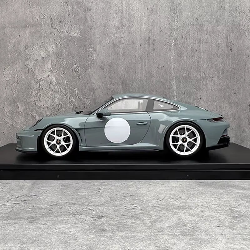 GT Spirit 1:18 for 992 S/T with Display Box Car Model +Small Gift