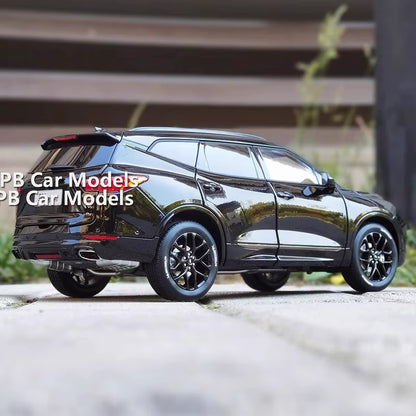 1: 18 Original SAIC GM Pioneer RS Off-Road Vehicle SUV Alloy Simulation Car Model