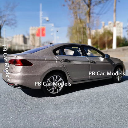A Domestically Produced 2019 All-New Bora Sedan 1:18 Alloy Simulation Car Model