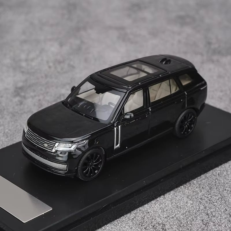 LCD 1:64 2022 Range Rover Honor Genesis Extended Edition Alloy Car Model