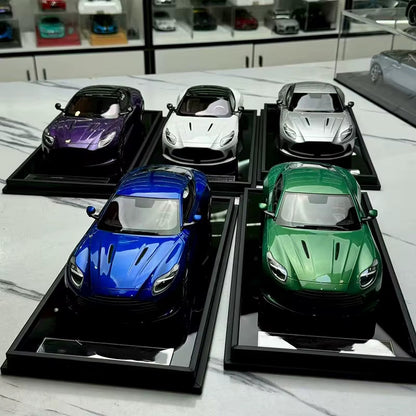 MOTOHEILX 1/18 DB12 Coupe Resin Simulation Car Model Collection Sealed Model, Cannot Open the Door