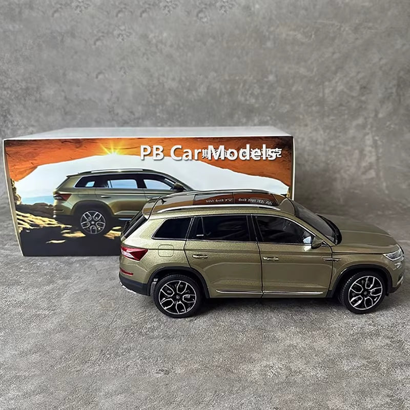 Original 1:18 Kodiak Alloy Simulation Car Model +Small Gift