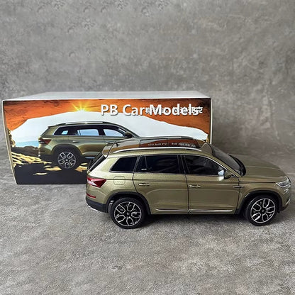 Original 1:18 Kodiak Alloy Simulation Car Model +Small Gift