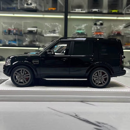 IVY Tailor 1/18 for Discovery 4 Limited Edition Resin Car Model