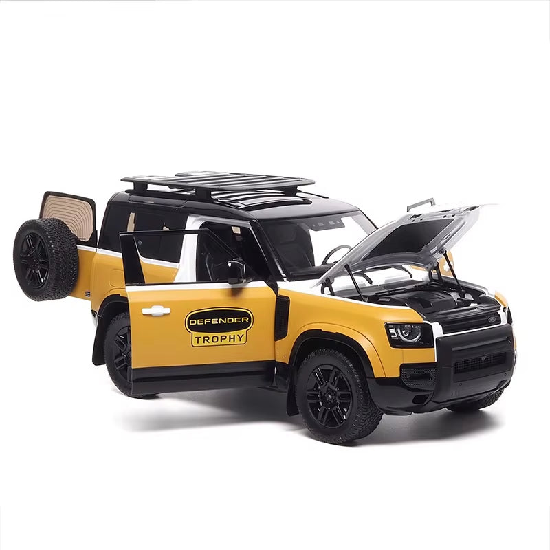 ALMOSTREAL 1:18 Defender 90 2023 Salute Edition Alloy Car Model