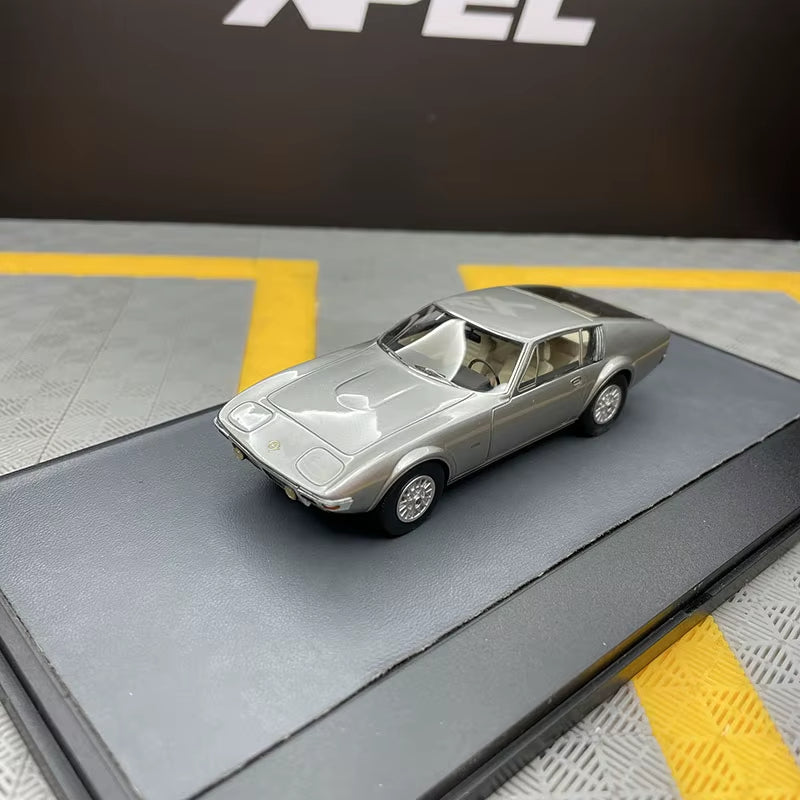 Matrix 1：43 Division CD Frua Coupe Simulation Car Model+Small Gift