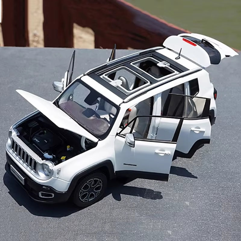 1: 18 Original for Free Hero Car Model Renegade Alloy Simulation Car Model