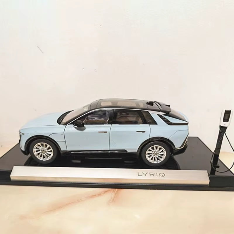 1/18 Original LYRIQ Ruige Car Model SUV Electric Car Alloy Car Model Gift