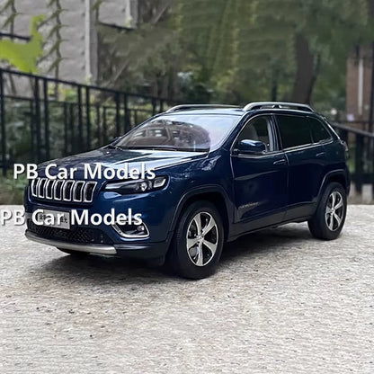 1/18 Original 2019 Free Light Cherokee Car Model Alloy Car Model