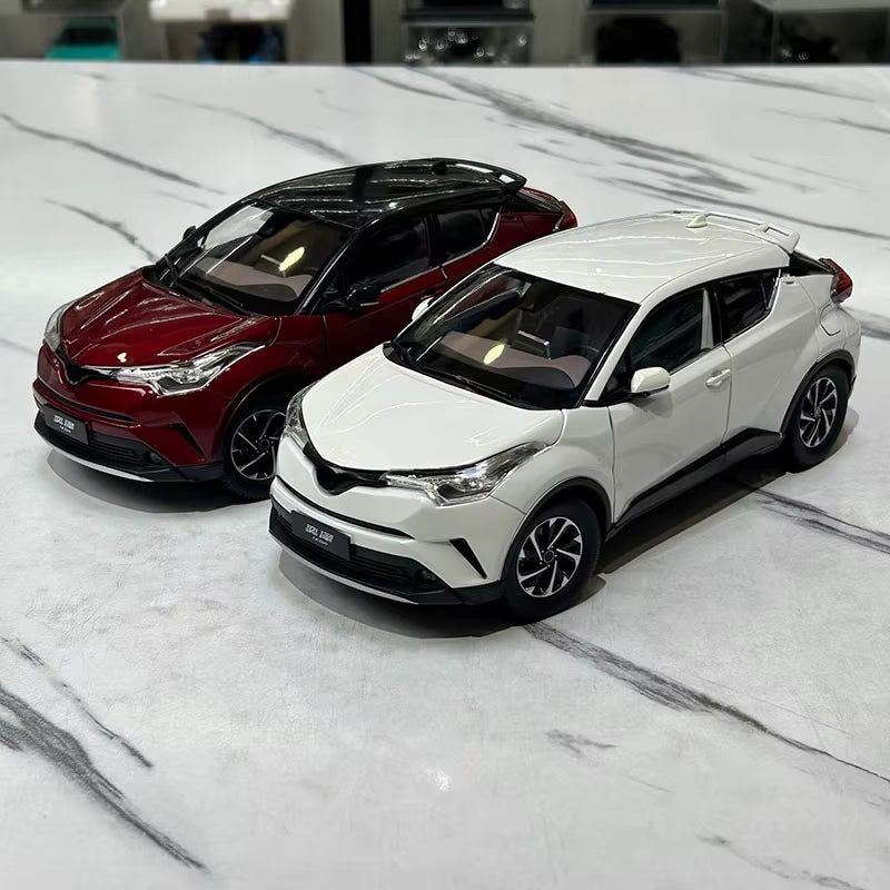 Original IZOA Alloy 1:18 Simulation Car Model Alloy Diecast Car Model+Small Gift