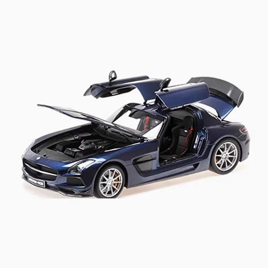 Minichamps 1:18 SLS Black Series GT Alloy Car Model