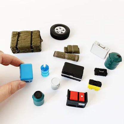 Off Road Vehicle Car 1:18 Parts Kit Water Bucket Rear Spare Tire Oil Bucket Scene Display Car Model