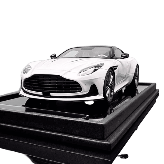 1/18 Aston Martin DB12 Coupe