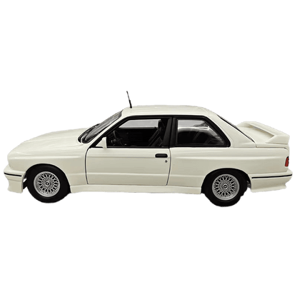 BMW M3 E30 1987 1:18