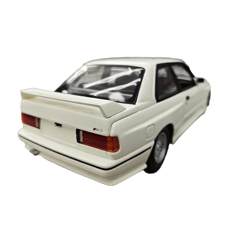 BMW M3 E30 1987 1:18
