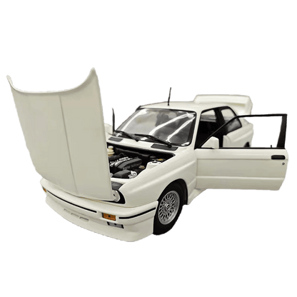 BMW M3 E30 1987 1:18