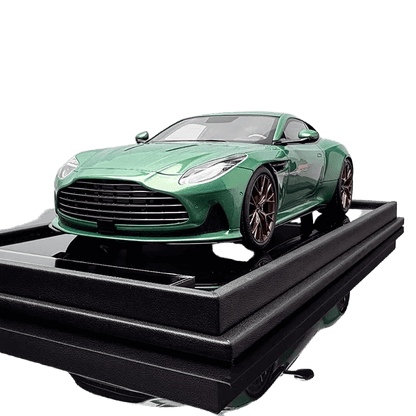 1/18 Aston Martin DB12 Coupe