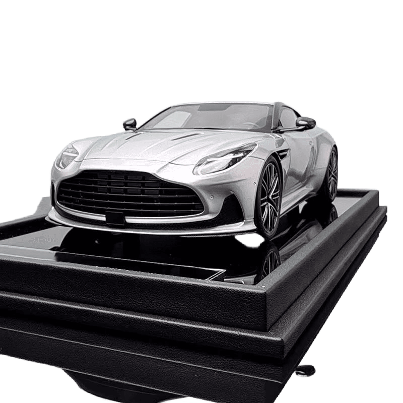 1/18 Aston Martin DB12 Coupe