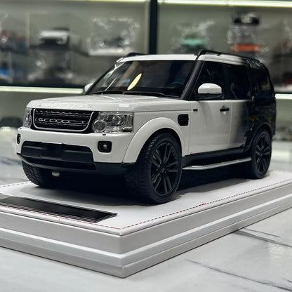 IVY Tailor 1/18 for Discovery 4 Limited Edition Resin Car Model