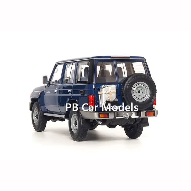 AR 1/18 Land Cruiser 76 LC76 2017 Alloy Car Model Collection +Small Gift